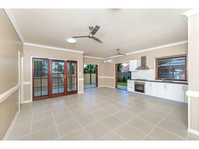 1 Haig Street, Ashgrove QLD 4060