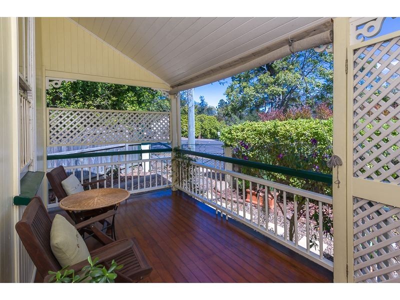 31 Glenrosa Road, Red Hill QLD 4059