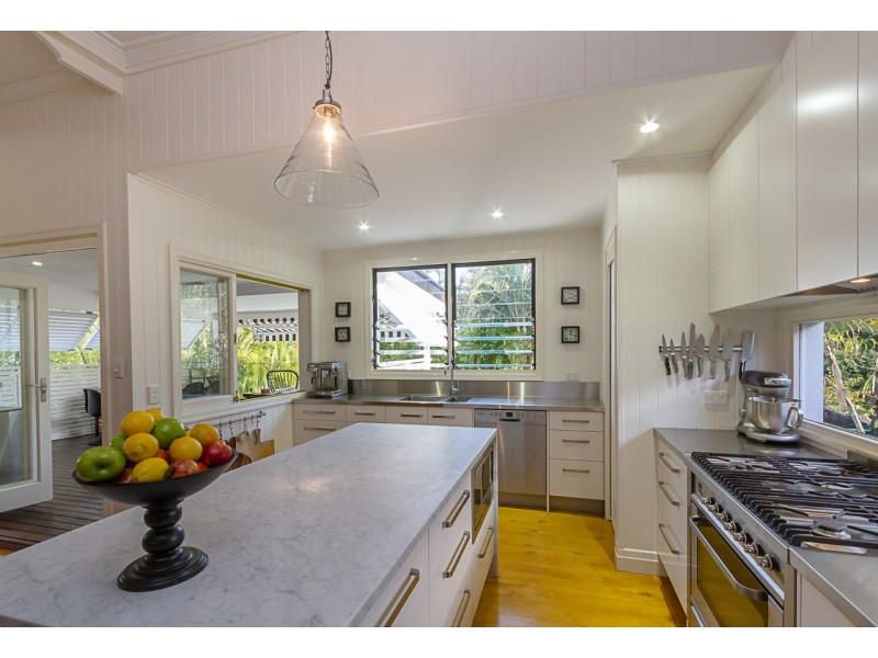 24 Grevillea Road, Ashgrove QLD 4060