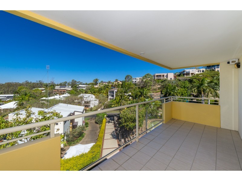 1/27 Tipuana Place, Bardon QLD 4065
