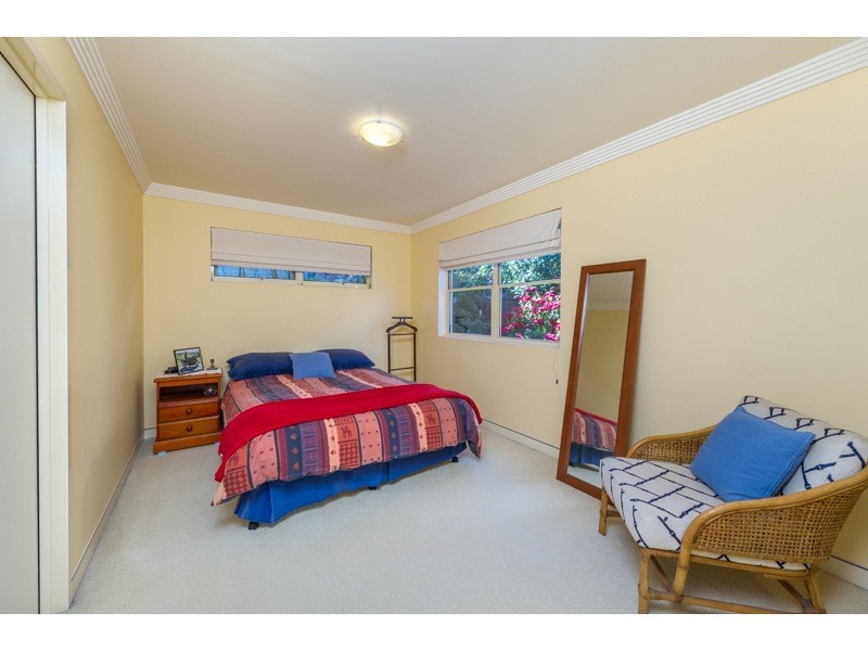 1/27 Tipuana Place, Bardon QLD 4065