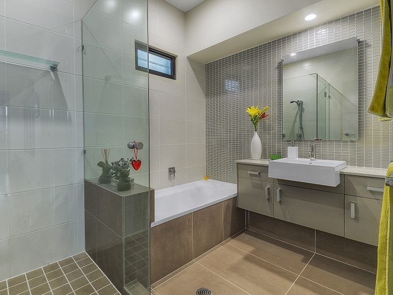 64 Woonga Drive, Ashgrove QLD 4060