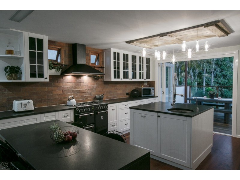 20 Victoria Street, Ashgrove QLD 4060