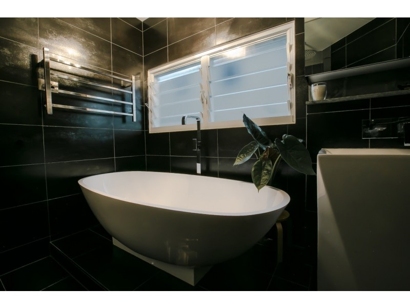 20 Victoria Street, Ashgrove QLD 4060