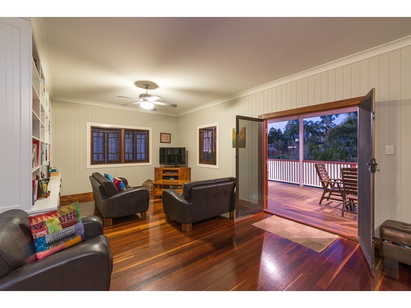 31 Arinya Road, Ashgrove QLD 4060