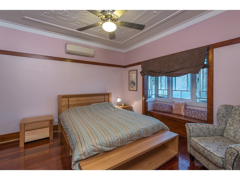 31 Arinya Road, Ashgrove QLD 4060