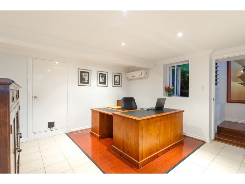 52 Davies Road, Ashgrove QLD 4060