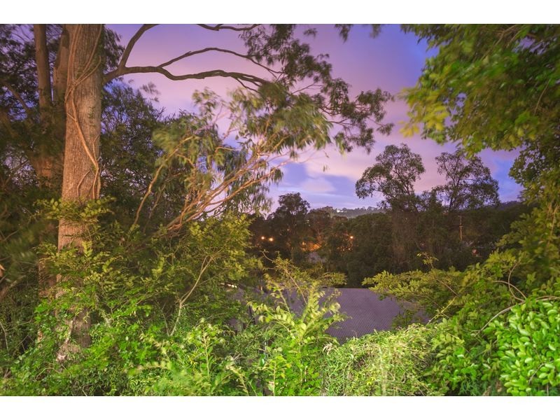 52 Davies Road, Ashgrove QLD 4060