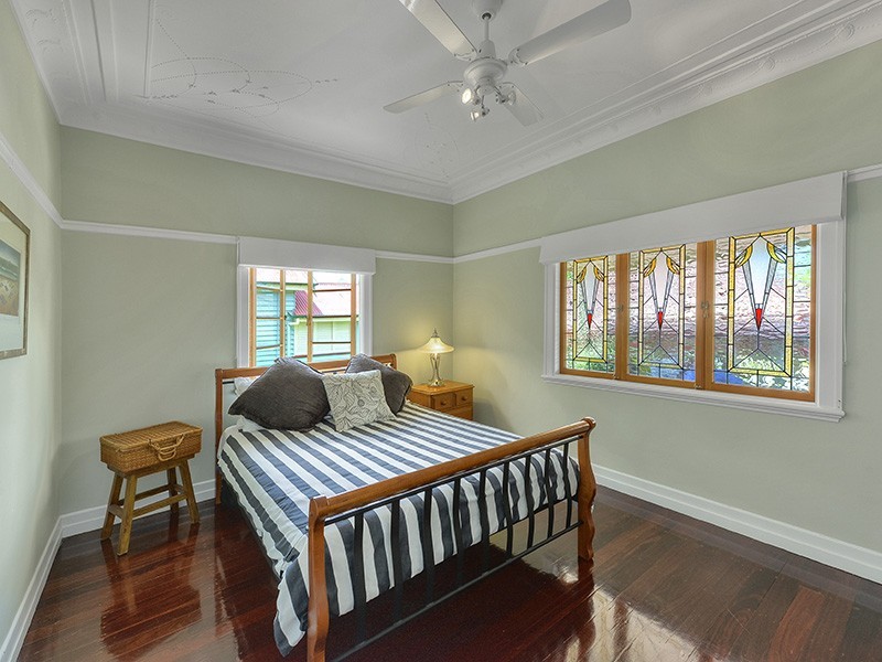 90 Mareeba Road, Ashgrove QLD 4060