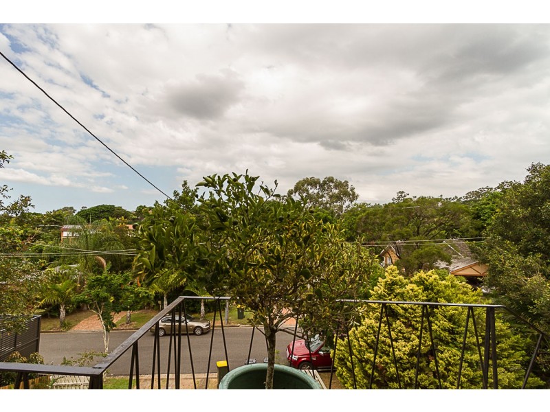 23 Rambler Street, Bardon QLD 4065