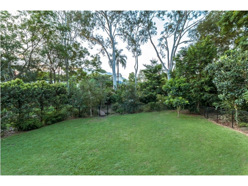House 2 42 Baileys Road, Ashgrove QLD 4060