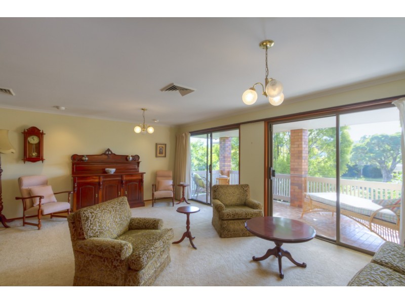 14 Hilder Road, The Gap QLD 4061