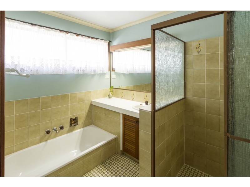 14 Hilder Road, The Gap QLD 4061