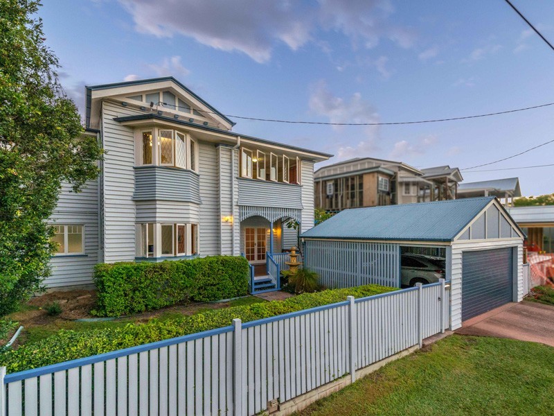 42 Grevillea Road, Ashgrove QLD 4060