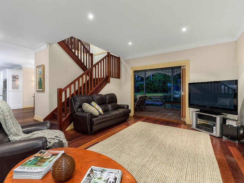 42 Grevillea Road, Ashgrove QLD 4060