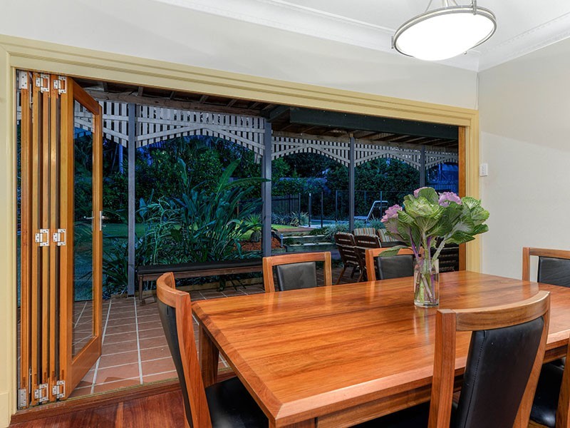 42 Grevillea Road, Ashgrove QLD 4060
