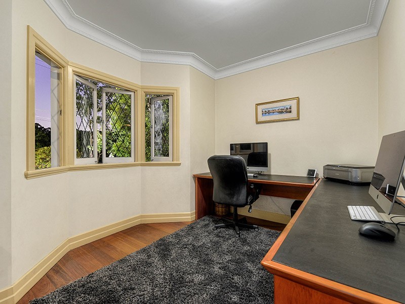 42 Grevillea Road, Ashgrove QLD 4060
