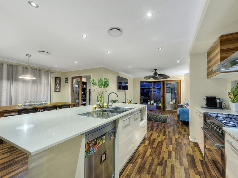 17 Frasers Road, Ashgrove QLD 4060