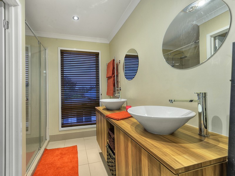 17 Frasers Road, Ashgrove QLD 4060