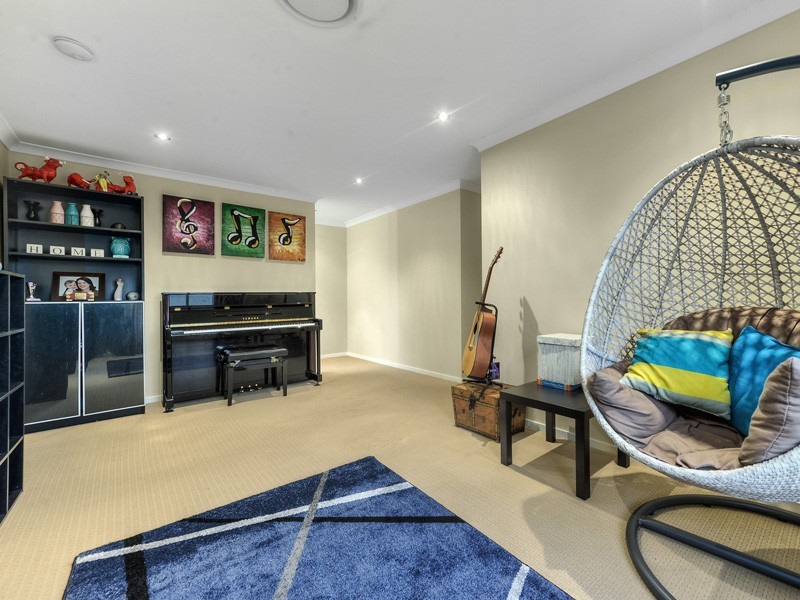 17 Frasers Road, Ashgrove QLD 4060