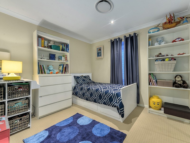 17 Frasers Road, Ashgrove QLD 4060