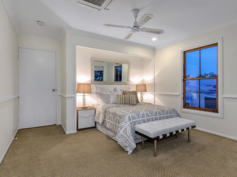 72 Coopers Camp Road, Bardon QLD 4065