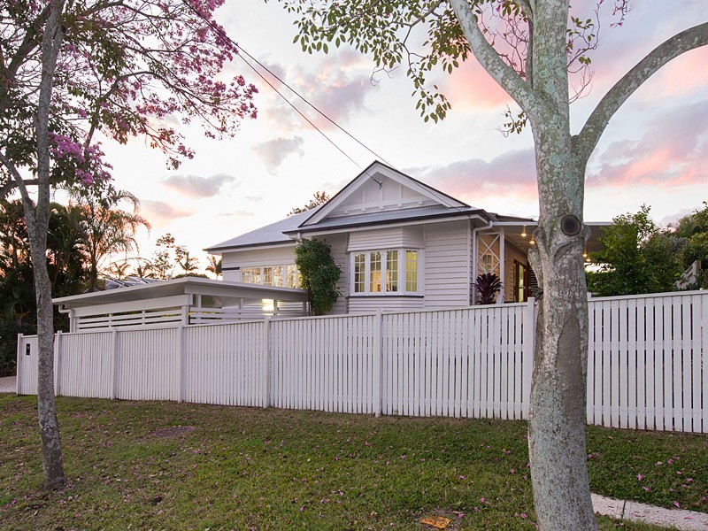 19 Jeffcott Street, Wavell Heights QLD 4012