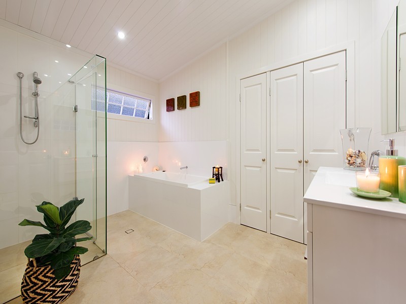 19 Jeffcott Street, Wavell Heights QLD 4012