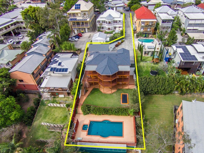 33 Enoggera Terrace, Red Hill QLD 4059