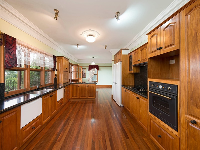 33 Enoggera Terrace, Red Hill QLD 4059