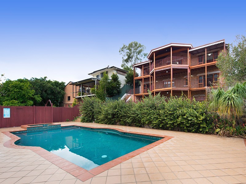 33 Enoggera Terrace, Red Hill QLD 4059