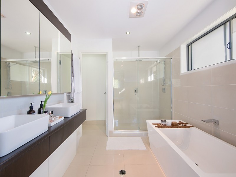 349 South Pine Road, Enoggera QLD 4051