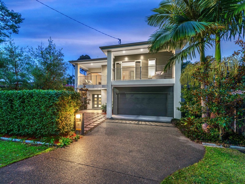 31 Carmel Street, Bardon QLD 4065
