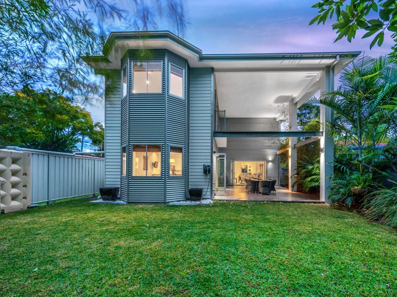 31 Carmel Street, Bardon QLD 4065