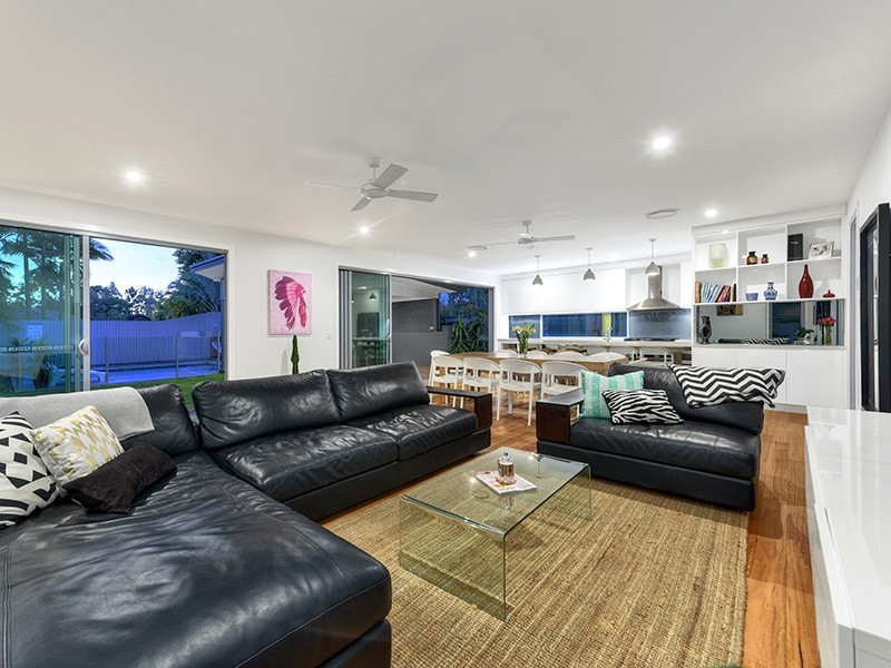 14 Mareeba Road, Ashgrove QLD 4060
