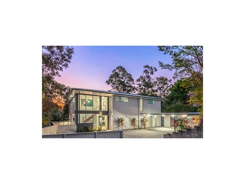14 Mareeba Road, Ashgrove QLD 4060