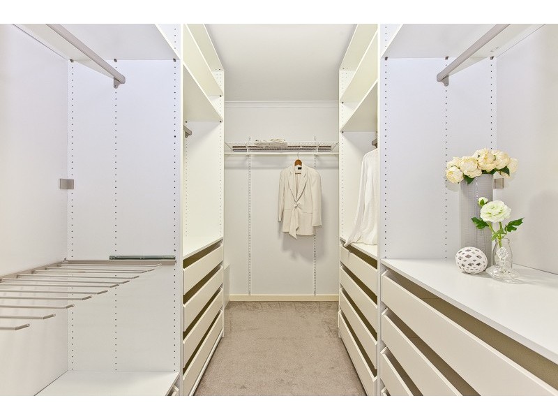 738 Waterworks Road, The Gap QLD 4061