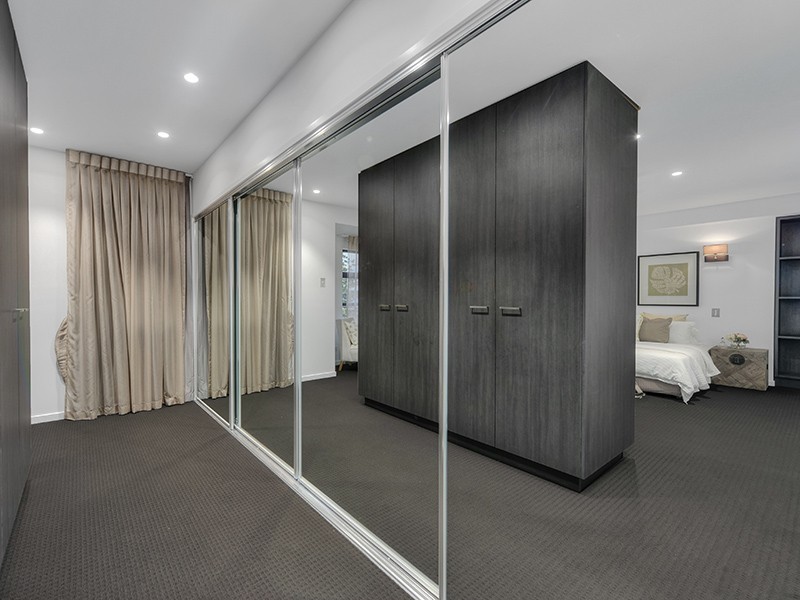 39 Dovedale Crescent, Ashgrove QLD 4060