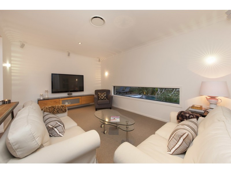 21 Jeffcott Street, Wavell Heights QLD 4012