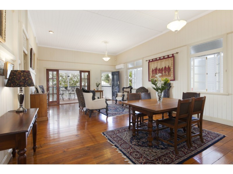 18 Claremont Street, Red Hill QLD 4059