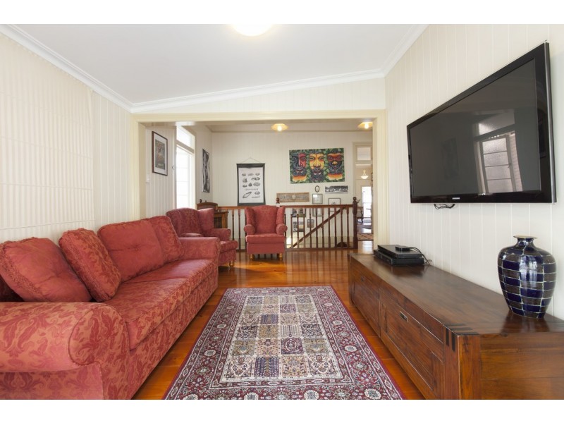 18 Claremont Street, Red Hill QLD 4059