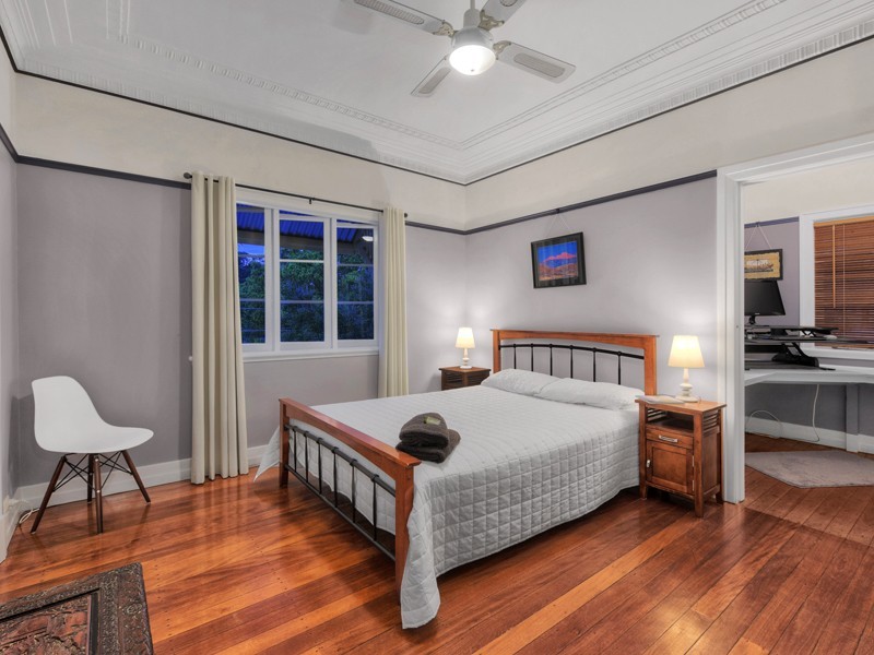 22 Grevillea Road, Ashgrove QLD 4060