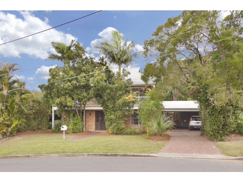 4 Pender Street, The Gap QLD 4061