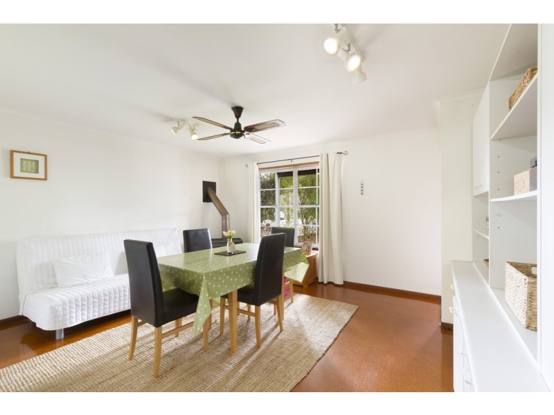 4 Pender Street, The Gap QLD 4061