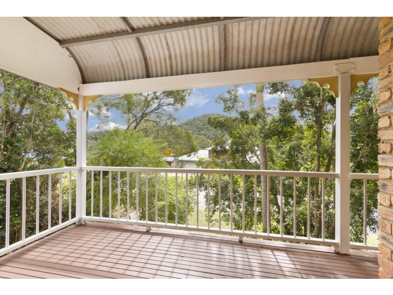 4 Pender Street, The Gap QLD 4061