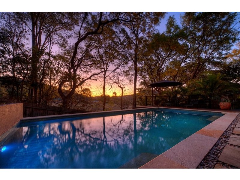 16 Atthow Avenue, Ashgrove QLD 4060