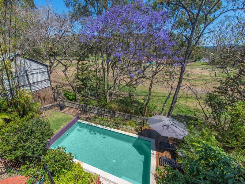 16 Atthow Avenue, Ashgrove QLD 4060