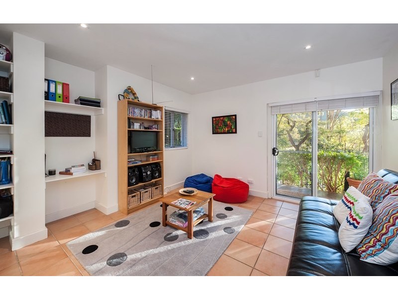 16 Atthow Avenue, Ashgrove QLD 4060