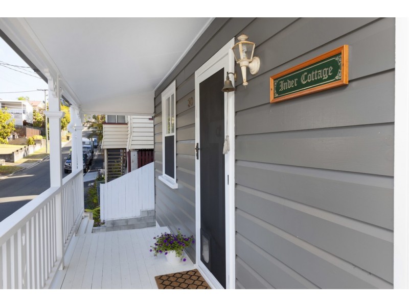 30 Federal Street, Red Hill QLD 4059
