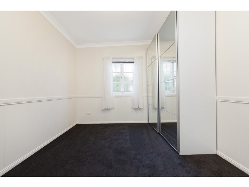 30 Federal Street, Red Hill QLD 4059